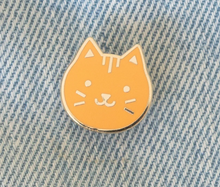 Load image into Gallery viewer, Orange Cat Pin